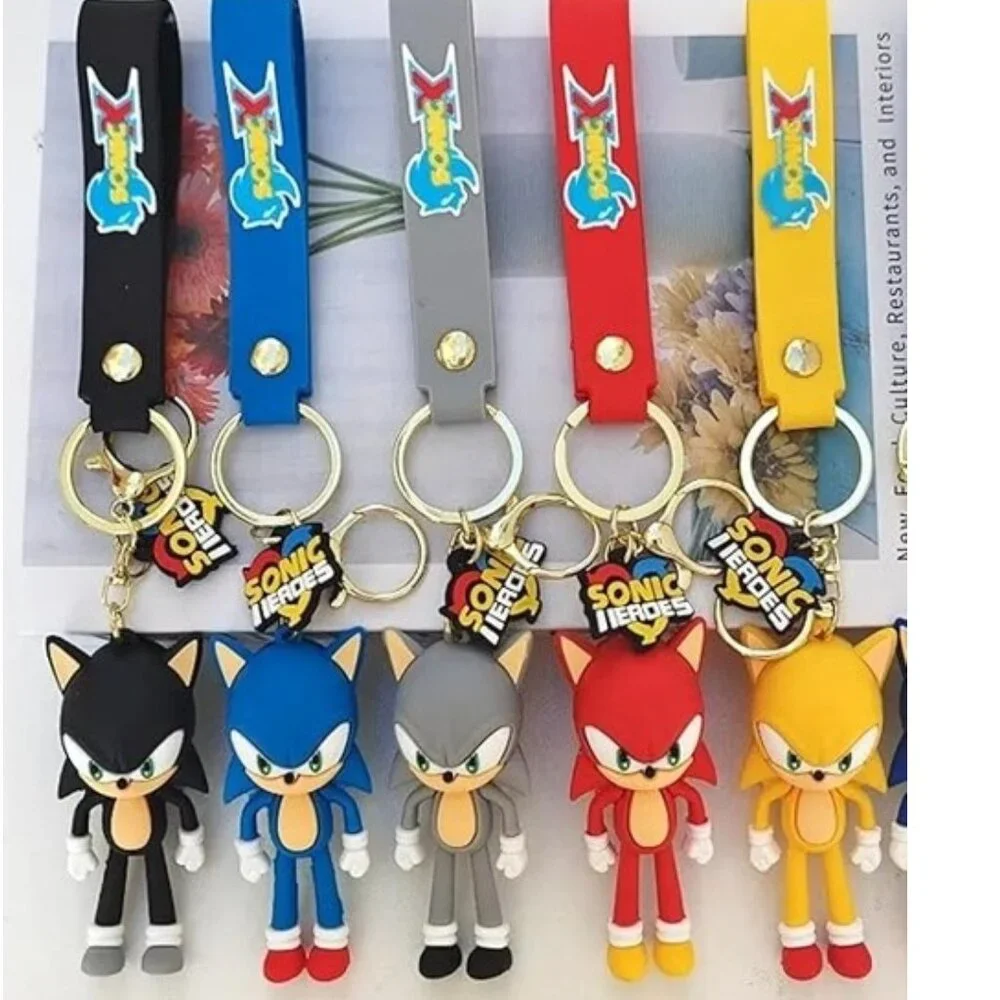 Sonic the Hedgehog Blue Figure Keychain Strap Backpack Bag Charm - Red